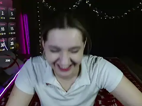 cutieblush online show from December 17, 8:04 pm