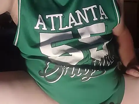 macKnd online show from October 30, 6:41 pm