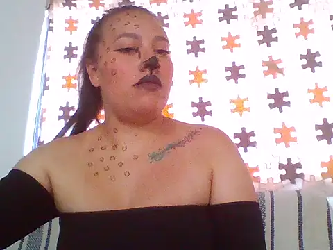 Meloddy   online show from October 16, 3:02 pm
