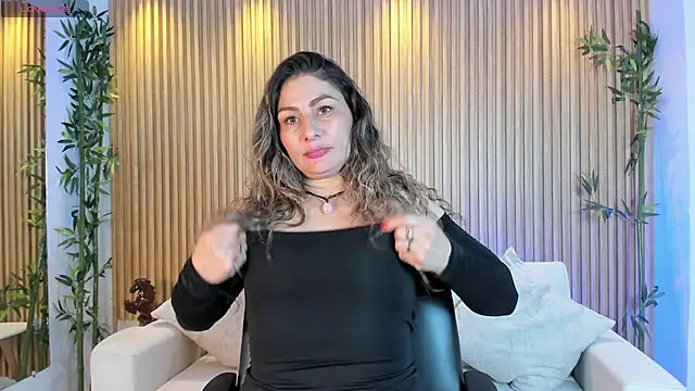 VenusCooper online show from November 1, 8:22 pm