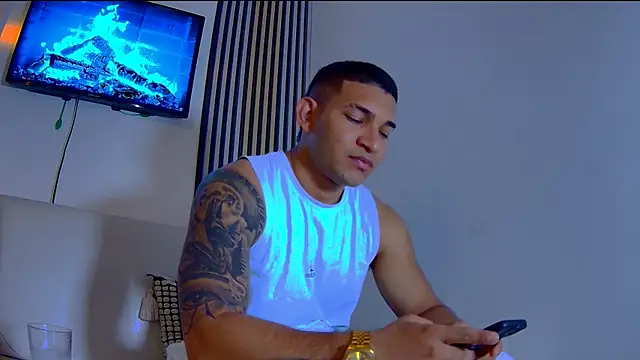 venedic bull online show from December 21, 4:41 am