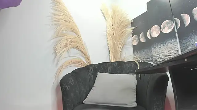 Snapshot of cloemorningstar chatting on October 26, 2:56 pm cloemorningstar online show from October 26, 2:56 pm