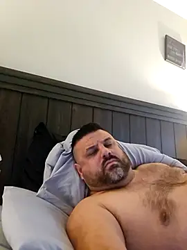 Roddog18 online show from November 15, 6:15 pm