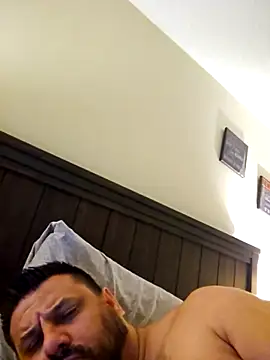 Roddog18 online show from January 7, 8:28 am