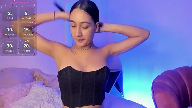 Snapshot of Nikolbrice chatting on November 7, 7:03 pm Nikolbrice online show from November 7, 7:03 pm