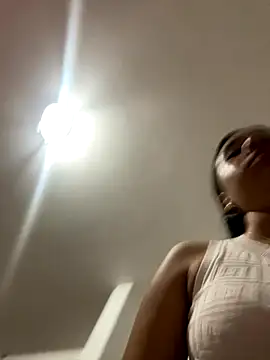 Brianna bunny05 online show from November 7, 3:28 am