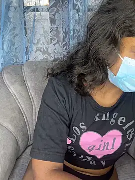 SukiyamaAsia online show from November 6, 7:20 am