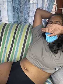 SukiyamaAsia online show from March 2, 7:15 am