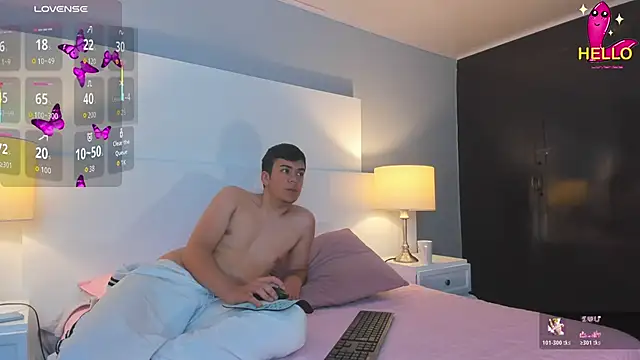 Snapshot of Dylan_Katte chatting on November 13, 1:04 am Dylan Katte online show from November 13, 1:04 am