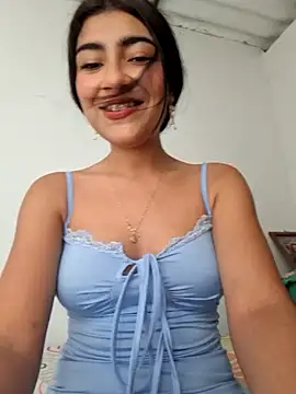 Sweed-virgin-pussy online show from July 5, 9:22 pm