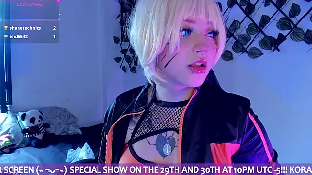 Snapshot of Kora_Red69 chatting on June 22, 5:32 pm Kora Red69 online show from June 22, 5:32 pm