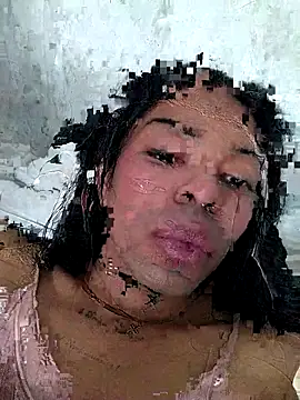 Snapshot of Cristina_parisx chatting on October 4, 12:58 pm Cristina parisx online show from October 4, 12:58 pm