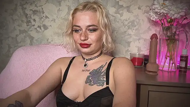 angelalicehell online show from October 1, 8:09 am