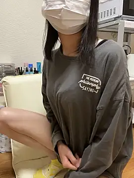 mia2 jp online show from November 26, 5:19 am