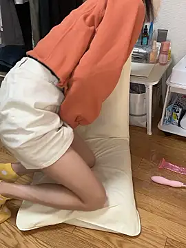 mia2 jp online show from March 19, 10:36 pm