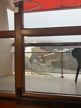 latingangsex online show from April 12, 4:45 pm