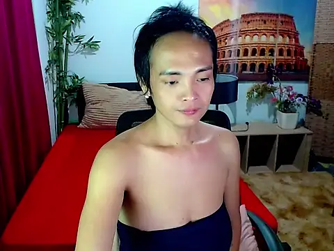 Snapshot of xAsianTOPModelx chatting on June 2, 12:01 am xAsianTOPModelx online show from June 2, 12:01 am