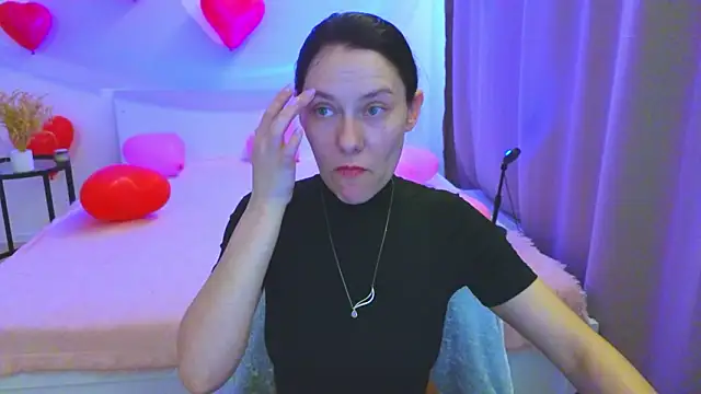 Annaabels online show from February 12, 7:58 am