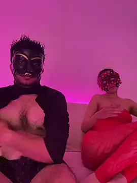 Snapshot of Stefani360 chatting on April 10, 3:23 am Stefani360 online show from April 10, 3:23 am