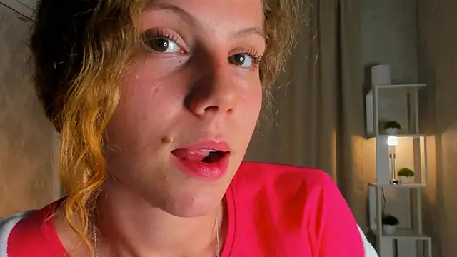 Snapshot of SammyWente chatting on October 11, 6:06 pm SammyWente online show from October 11, 6:06 pm