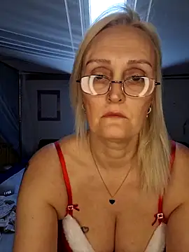 Jenny Blum online show from December 3, 10:57 am