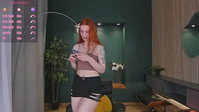 PollyMayer online show from July 8, 8:46 pm