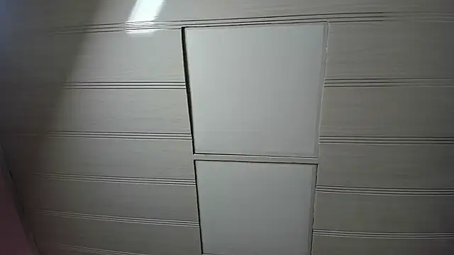 LeaMoreau22 online show from October 25, 11:51 am