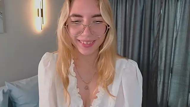 KatherineWill online show from October 22, 12:16 pm