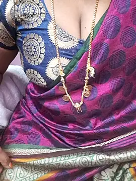 Snapshot of Tamil_Ammani chatting on June 4, 12:00 pm Tamil Ammani online show from June 4, 12:00 pm