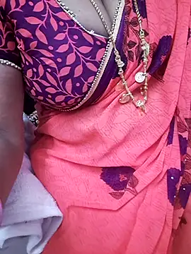 Snapshot of Tamil_Ammani chatting on June 20, 6:00 pm Tamil Ammani online show from June 20, 6:00 pm