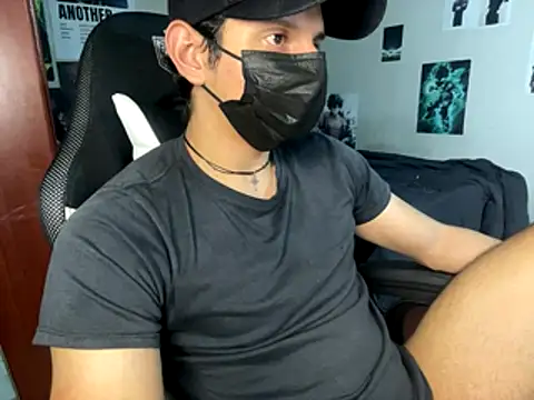 Snapshot of oppaboy chatting on November 25, 4:12 am oppaboy online show from November 25, 4:12 am