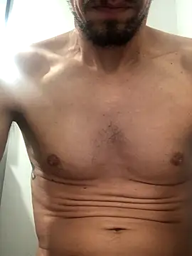 Snapshot of daddydannyboy13 chatting on November 10, 2:38 pm daddydannyboy13 online show from November 10, 2:38 pm