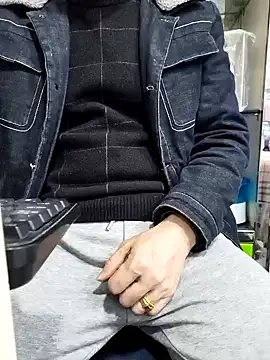 Snapshot of chougegg0214 chatting on March 16, 11:25 am chougegg0214 online show from March 16, 11:25 am