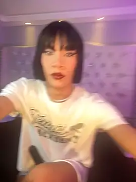 Daphnne XXX online show from November 24, 7:35 pm