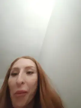 Bennuluspeach  online show from July 12, 2:57 am