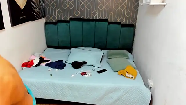 casike1 online show from December 1, 9:20 pm