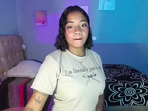 DakotaBruntt online show from March 28, 1:11 pm