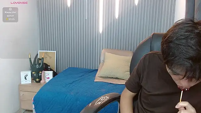 Snapshot of StiwenTwink chatting on June 13, 1:53 pm StiwenTwink online show from June 13, 1:53 pm