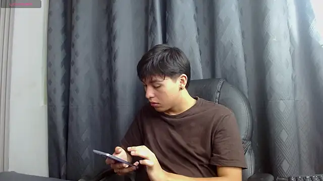 StiwenTwink online show from July 11, 1:14 pm