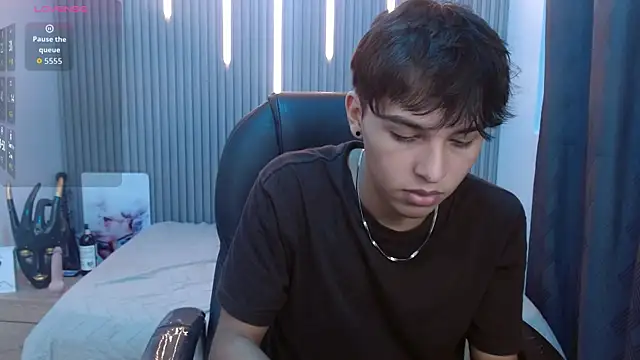 StiwenTwink online show from July 28, 3:21 pm