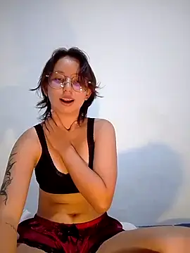 Klaret Toy online show from March 2, 8:37 pm