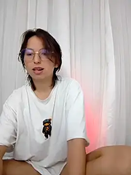 Klaret Toy online show from March 6, 10:28 pm