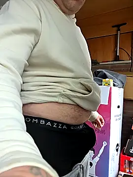 Snapshot of hot-brabo chatting on October 5, 3:21 pm hot-brabo online show from October 5, 3:21 pm