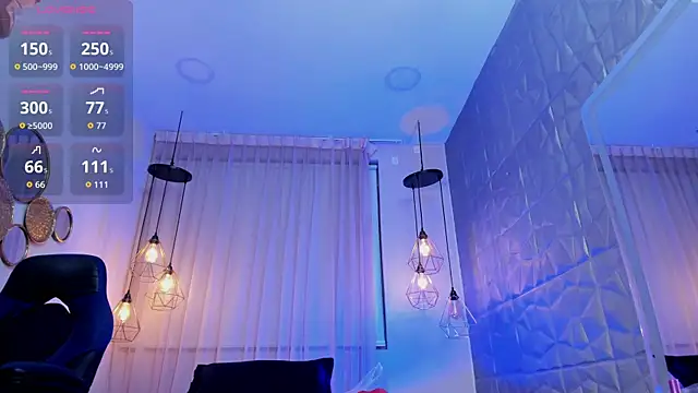 MADDY MAGIC online show from December 4, 8:06 pm