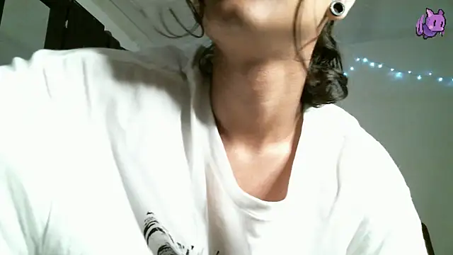 Dickie Dicking online show from December 19, 6:26 pm