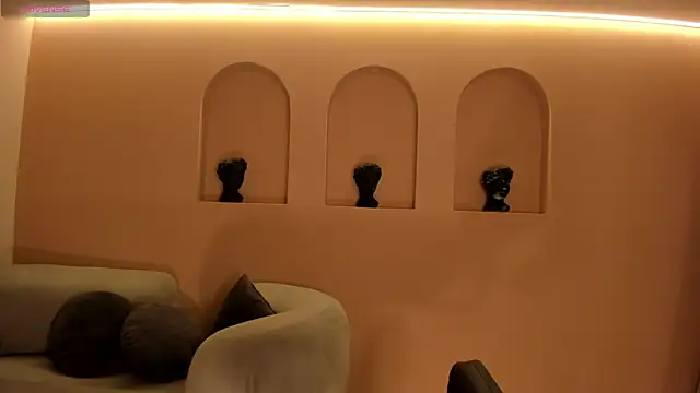 EmilyJohnsonX1 online show from October 25, 3:25 am