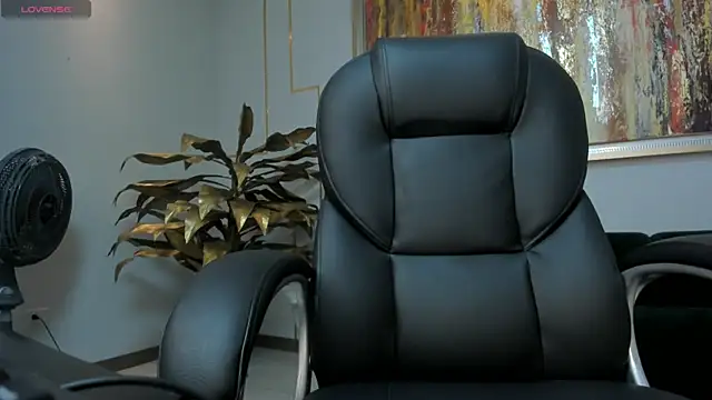 EmilyJohnsonX1 online show from November 15, 3:48 am