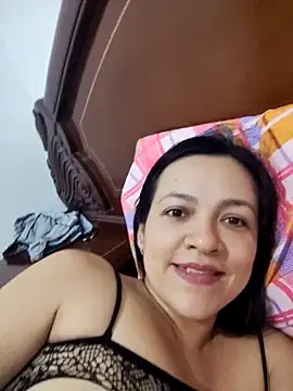 LindaSalo33 online show from November 16, 4:18 am