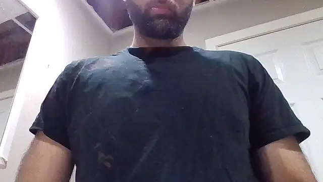 Snapshot of StroknGoon69 chatting on May 31, 10:00 pm StroknGoon69 online show from May 31, 10:00 pm