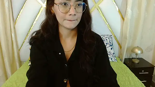 Ariadna Wells online show from November 24, 2:06 pm